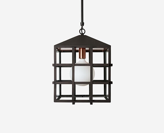 An alternative image of Trellis Pendant in use